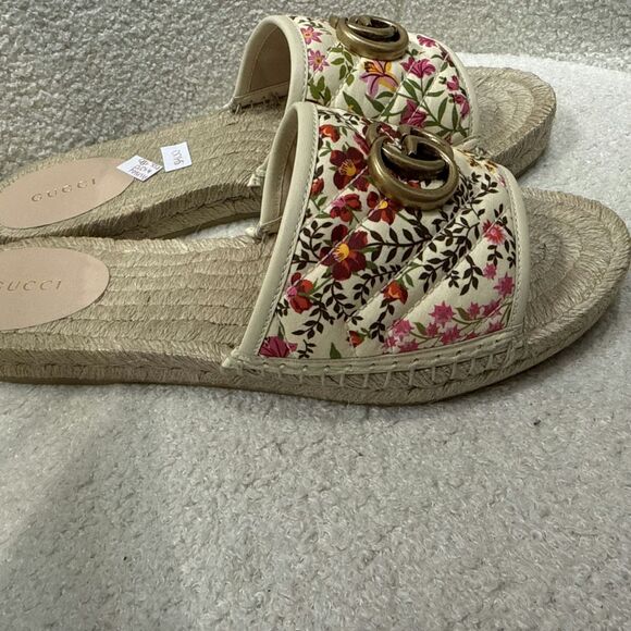 GUCCI Women’s GG Marmont Espadrilles Slide Sandals Quilted Printed Canvas - Picture 2 of 7